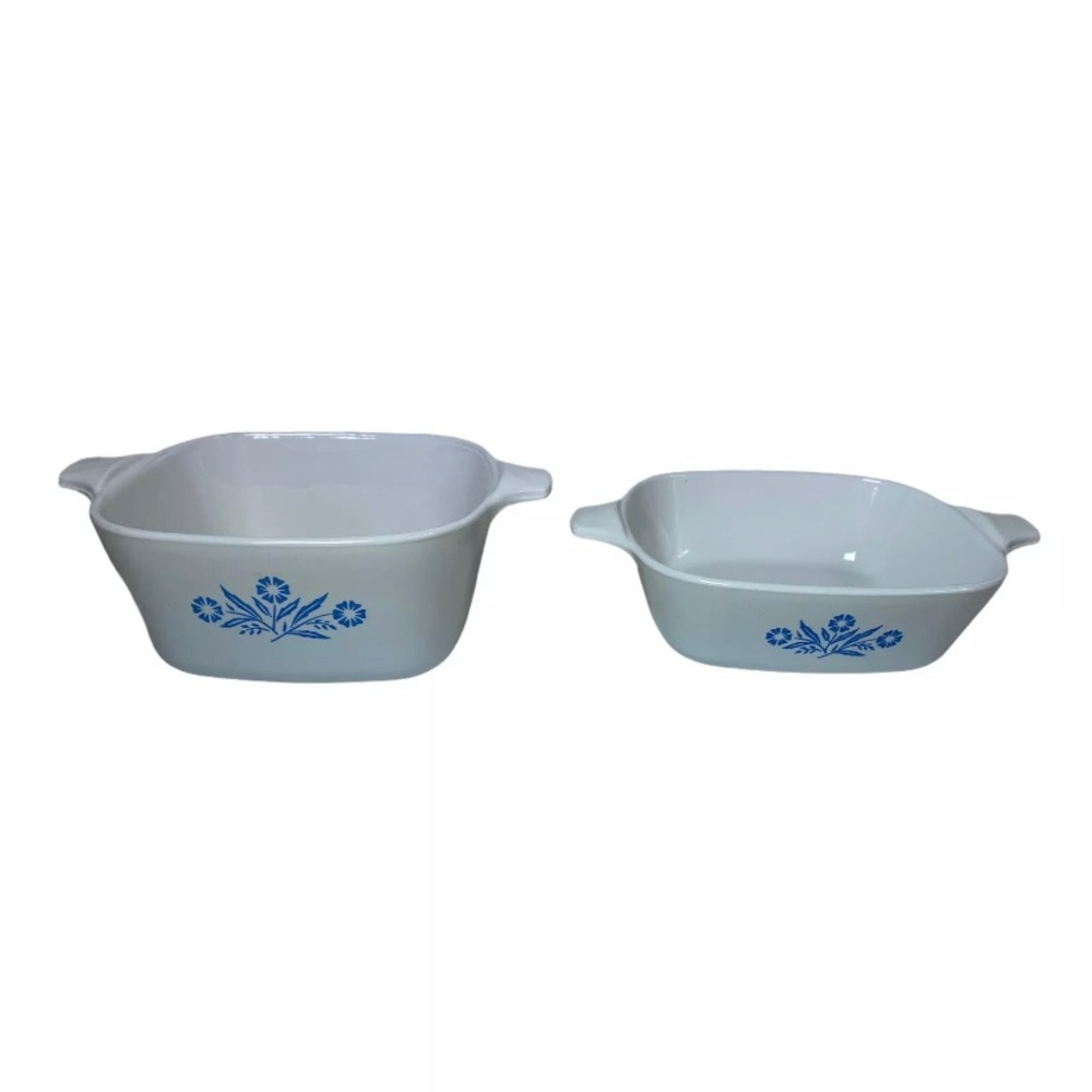 2 Vintage Corning Ware Blue Cornflower Casserole